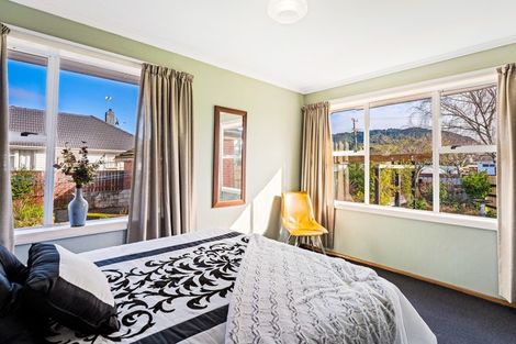 Photo of property in 3 Hikurangi Street, Te Atatu Peninsula, Auckland, 0610