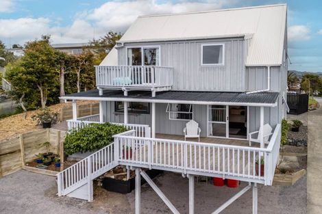 Photo of property in 47 Yorke Road, Haruru, 0204