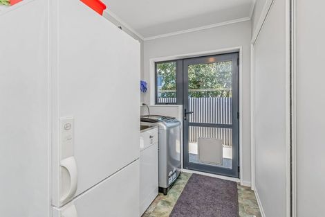 Photo of property in 28 Durrell Way, Rolleston, 7614