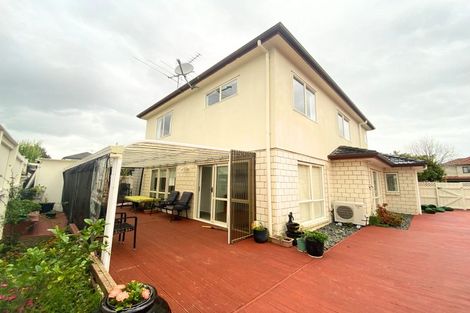 Photo of property in 40 Baverstock Road, Flat Bush, Auckland, 2016