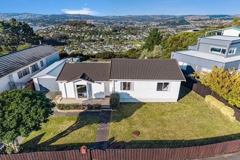 Photo of property in 28 Doncaster Terrace, Ascot Park, Porirua, 5024