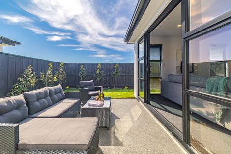 Photo of property in 5 Chrysolite Place, Belfast, Christchurch, 8051