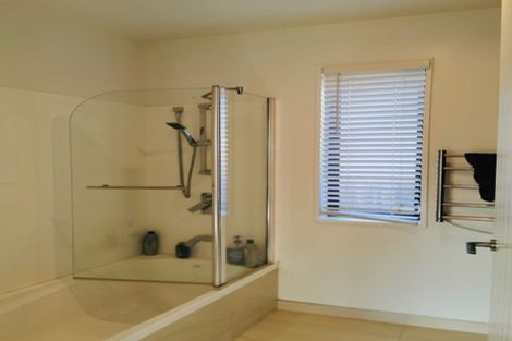 Photo of property in 2 Meyer Crescent, Halswell, Christchurch, 8025