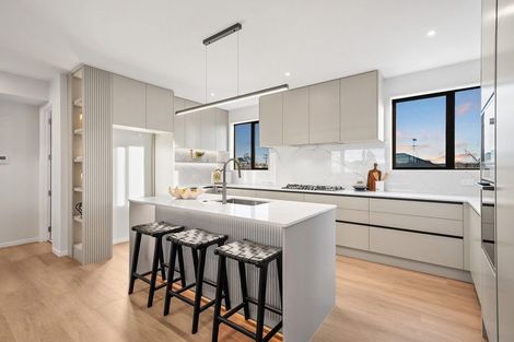 Photo of property in 13b Dominion Street, Takapuna, Auckland, 0622