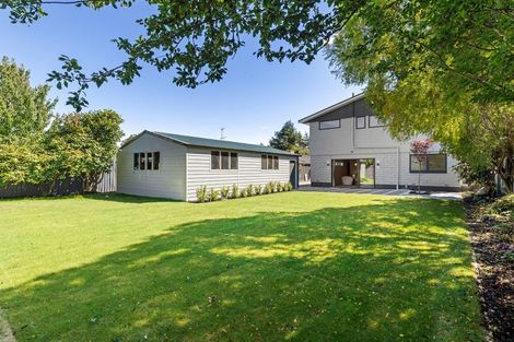 Photo of property in 429 Avonhead Road, Avonhead, Christchurch, 8042