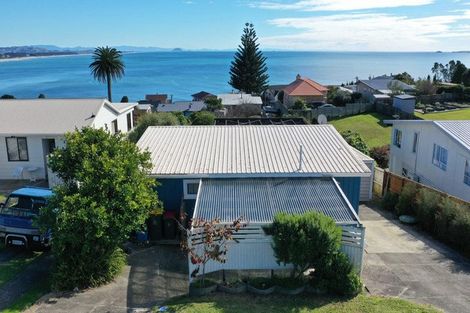 Photo of property in 12 Williams Crescent, Maketu, 3189