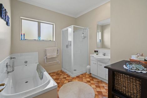 Photo of property in 35 Madison Avenue, Milson, Palmerston North, 4414