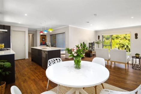 Photo of property in 7 Hull Place, Whitby, Porirua, 5024