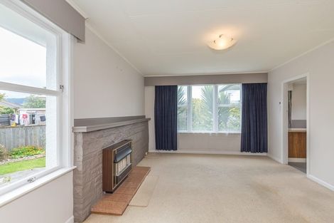 Photo of property in 27 Green Avenue, Levin, 5510