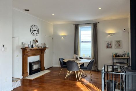 Photo of property in 149 Wellesley Road, Napier South, Napier, 4110