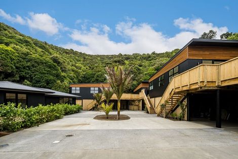 Photo of property in 14 Appleton Place, Karori, Wellington, 6012