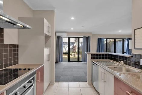 Photo of property in 14b Kelvin Place, Hamilton East, Hamilton, 3216