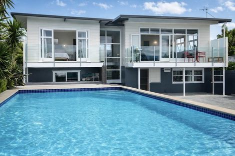Photo of property in 4 Range Road, Swanson, Auckland, 0816