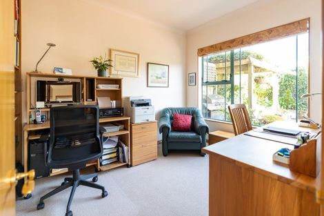 Photo of property in Mt Carmel Mews, 12/9u Arawa Road, Hataitai, Wellington, 6021
