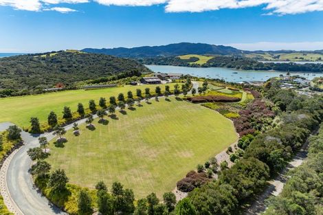 Photo of property in 30 Richmond Road, Mangonui, 0420