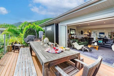 Photo of property in 11 Kotare Street, Waikanae, 5036