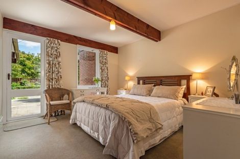 Photo of property in 15 Milne Street, Marton, 4710