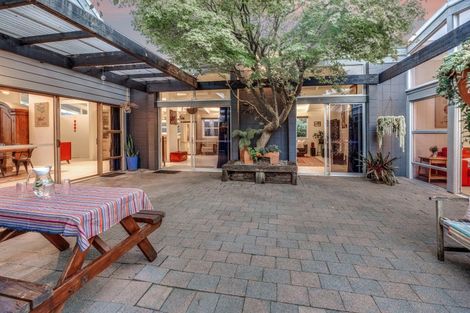 Photo of property in 20a Riverlea Avenue, Pakuranga, Auckland, 2010