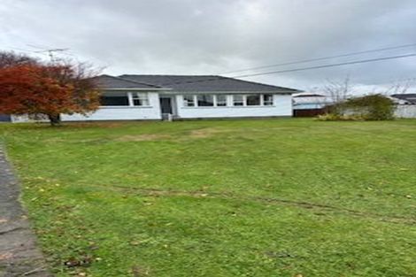 Photo of property in 3 Robertson Street, Elderslea, Upper Hutt, 5018