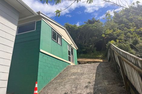 Photo of property in 1/65 Judd Crescent, Naenae, Lower Hutt, 5011