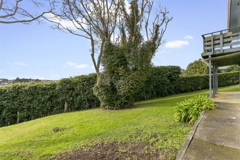 Photo of property in 13 Mcclintock Road, Massey, Auckland, 0614