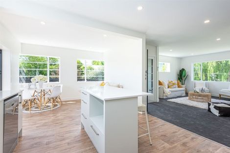 Photo of property in 71a Eastern Terrace, Beckenham, Christchurch, 8023