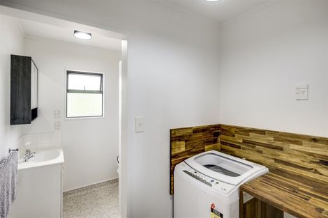 Photo of property in 89a Churchill Drive, Taradale, Napier, 4112