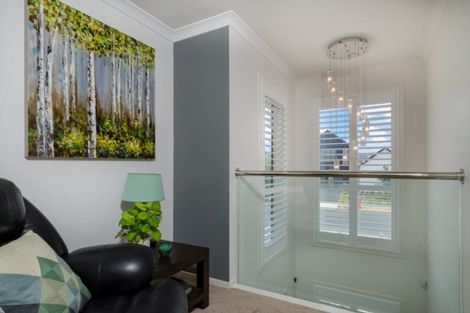 Photo of property in 88 Pohutukawa Parade, Riverhead, 0820