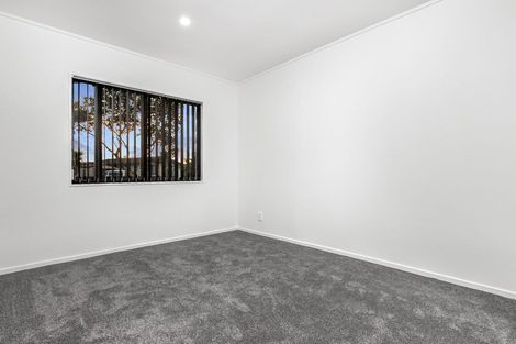 Photo of property in 1/8 Templeton Place, Clendon Park, Auckland, 2103
