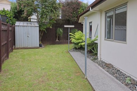Photo of property in 22 Graven Court, Henderson, Auckland, 0612