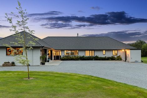Photo of property in 301 School Road, West Eyreton, Rangiora, 7475