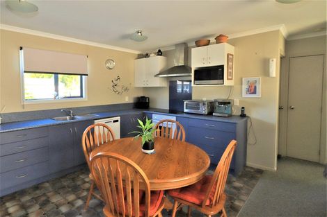 Photo of property in 135 Portia Street, Stratford, 4332