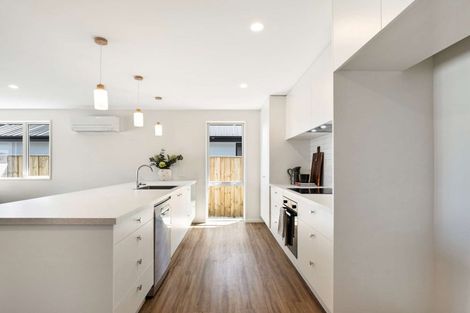 Photo of property in 10 Waituna Street, Pegasus, 7612