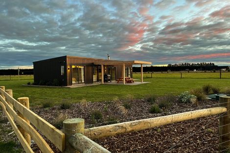 Photo of property in 135 Western Terrace Road, Balcairn, Rangiora, 7477