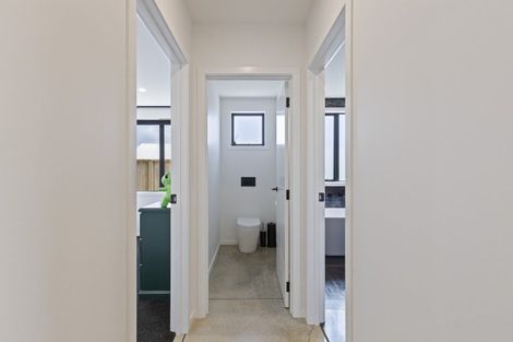 Photo of property in 29 Smith Street, Lepperton, New Plymouth, 4373