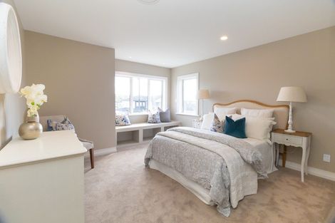 Photo of property in 32 Maka Terrace, Orewa, 0931