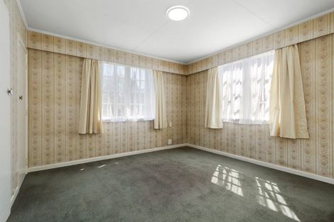 Photo of property in 9 Airdrie Avenue, Epuni, Lower Hutt, 5011