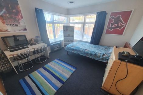 Photo of property in 15 Daniels Road, Redwood, Christchurch, 8051