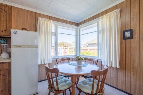 Photo of property in 15 Gainsborough Street, Hoon Hay, Christchurch, 8025