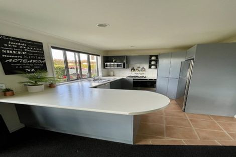 Photo of property in 9 Meadowbrook Place, Wanaka, 9305