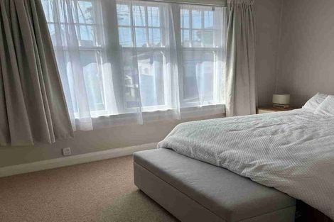 Photo of property in Pukehinau Flats, 1u4 Brooklyn Road, Mount Cook, Wellington, 6011