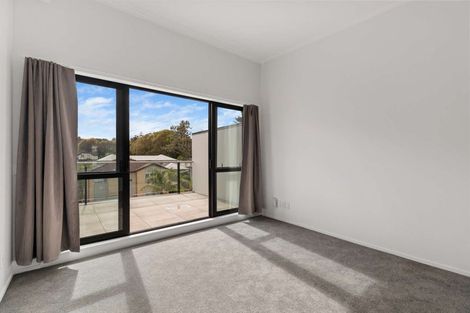 Photo of property in 23/11 Carlos Drive, Flat Bush, Auckland, 2016