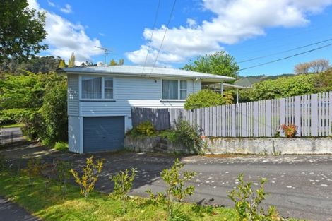 Photo of property in 45f1- Dowling Grove, Silverstream, Upper Hutt, 5019
