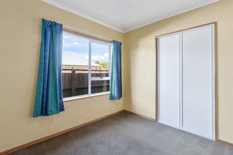 Photo of property in 33 Kirsten Place, Parklands, Christchurch, 8083