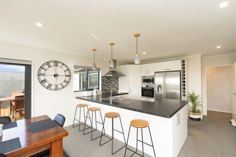 Photo of property in 67 Albert Road, Tokomaru, Palmerston North, 4474