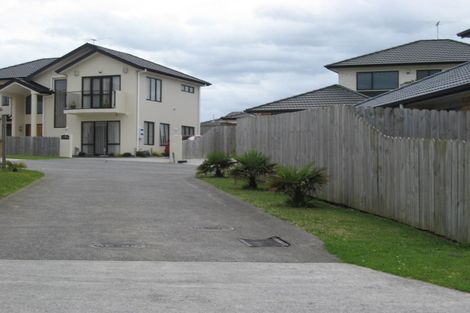 Photo of property in 43 Peninsula Road, Mangere, Auckland, 2022