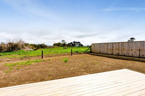 Photo of property in 9 Midsummer Avenue, Stratford, 4332