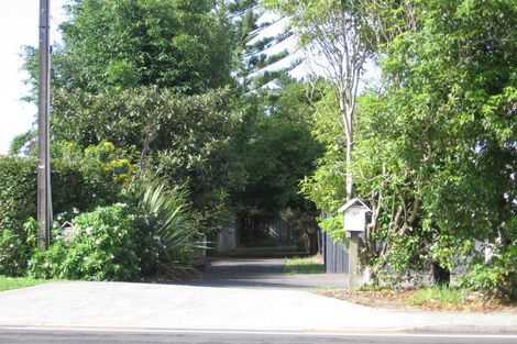 Photo of property in 99 Hobsonville Road, West Harbour, Auckland, 0618