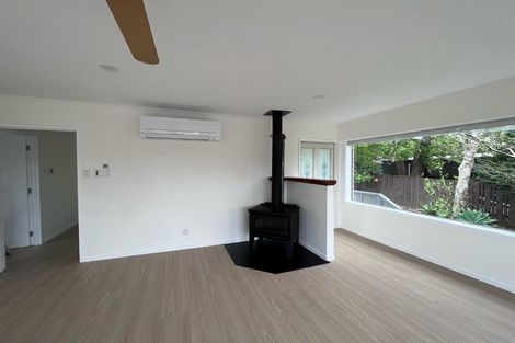 Photo of property in 11 Snowden Place, Opaheke, Papakura, 2113