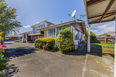 Photo of property in 6 Apollo Place, Papanui, Christchurch, 8052